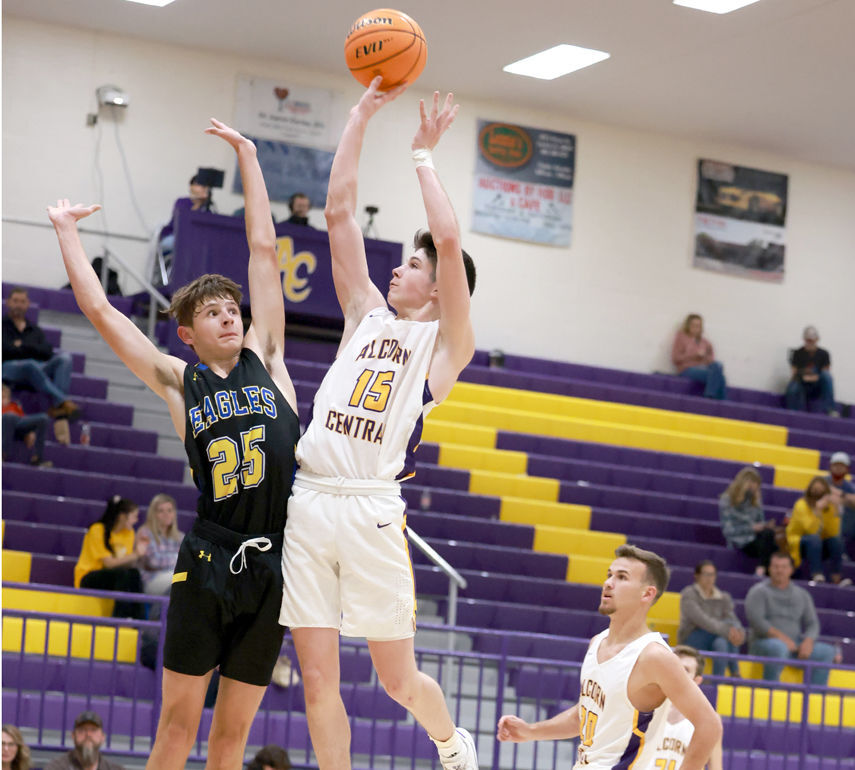 Golden Bears off to 6-1 start